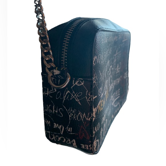 NEW DKNY Cleo Top Zip Camera Handbag Shoulder Purse Chain Strap Tattoo New York - Picture 3 of 15